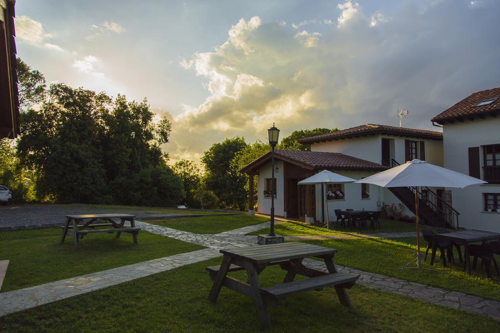 Apartamentos Rurales Playa Del Canal Villanueva de Pria Dış mekan fotoğraf