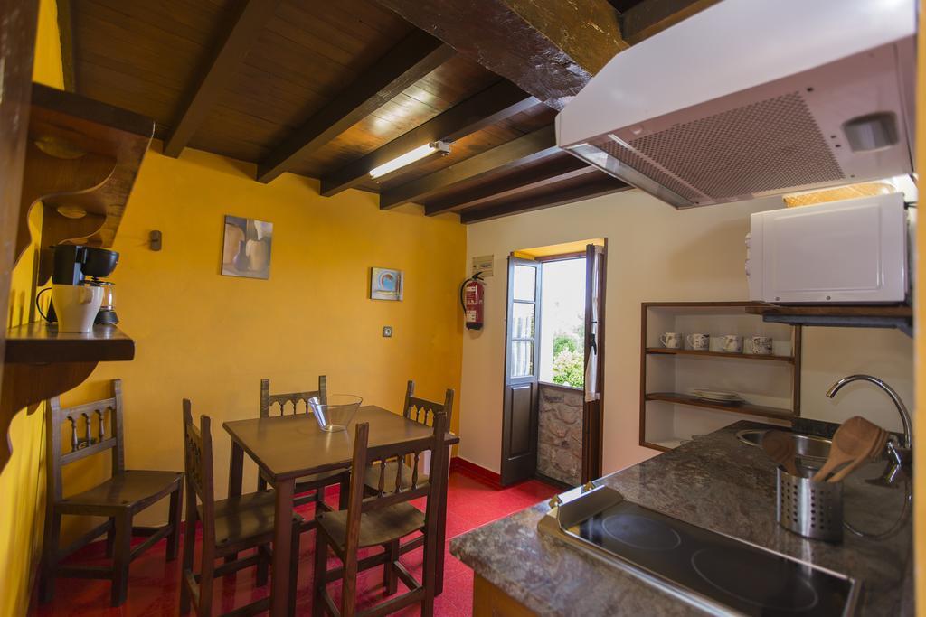 Apartamentos Rurales Playa Del Canal Villanueva de Pria Dış mekan fotoğraf