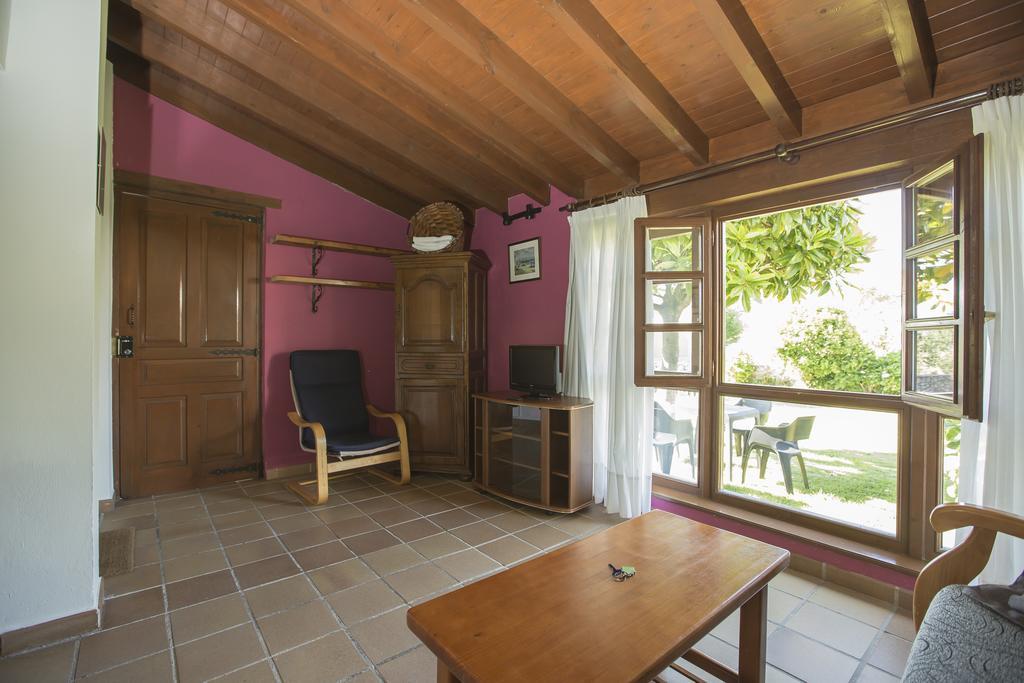 Apartamentos Rurales Playa Del Canal Villanueva de Pria Dış mekan fotoğraf